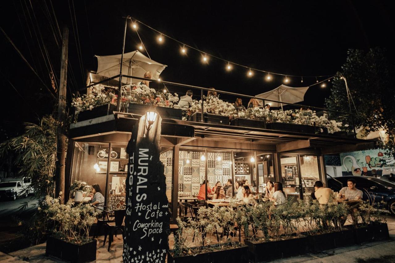 Murals Hostel And Cafe Cebu Екстер'єр фото