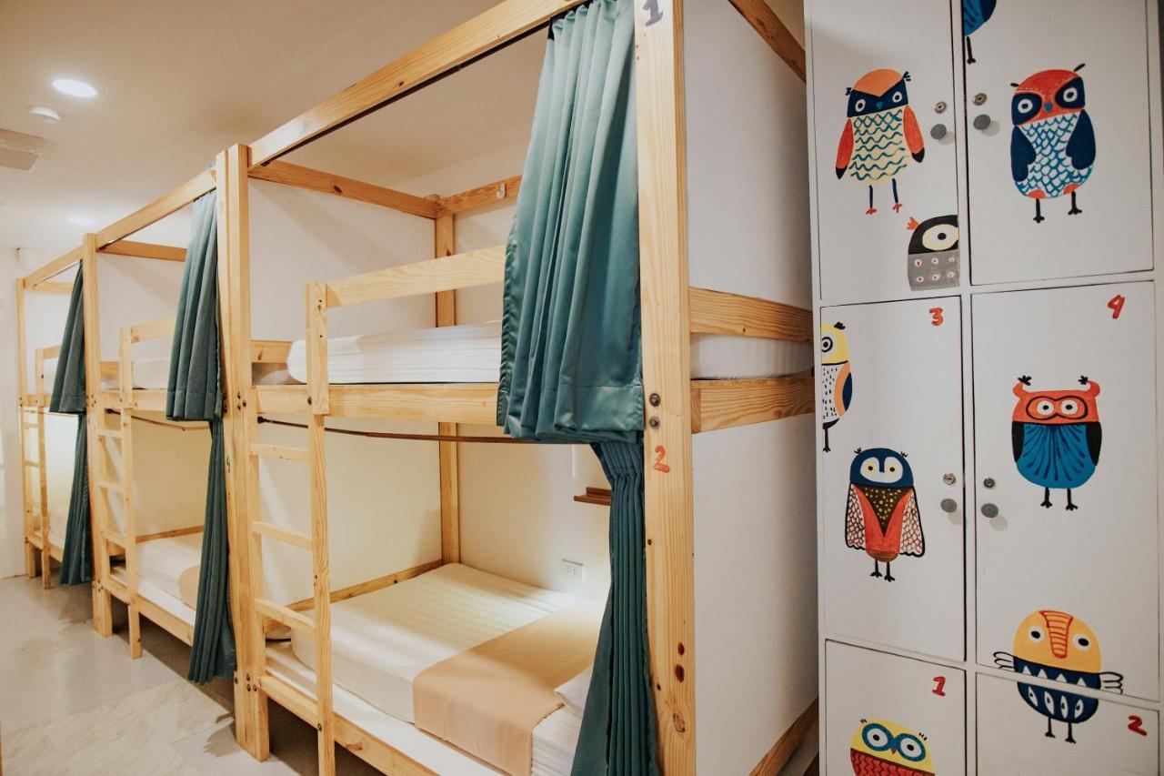 Murals Hostel And Cafe Cebu Екстер'єр фото